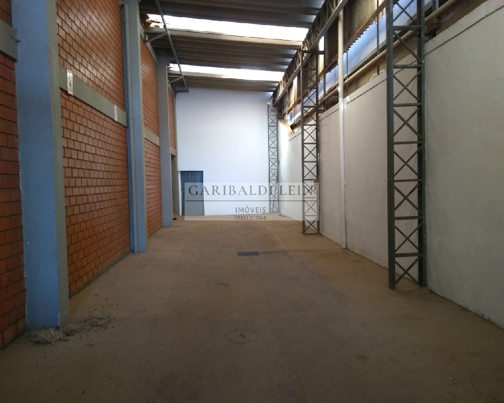 Depósito-Galpão-Armazém para alugar, 1570m² - Foto 44