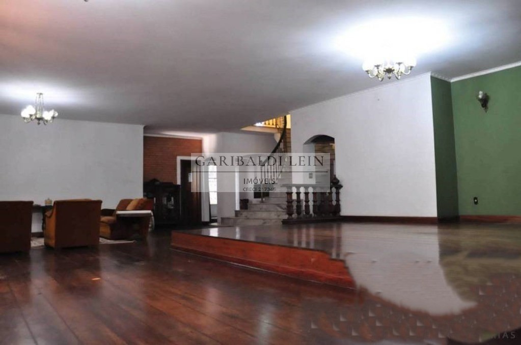 Casa à venda e aluguel com 9 quartos, 1005m² - Foto 8