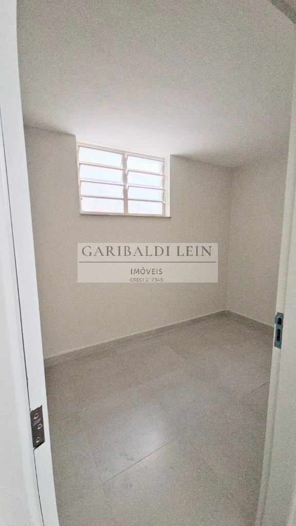 Casa à venda e aluguel com 3 quartos, 261m² - Foto 10