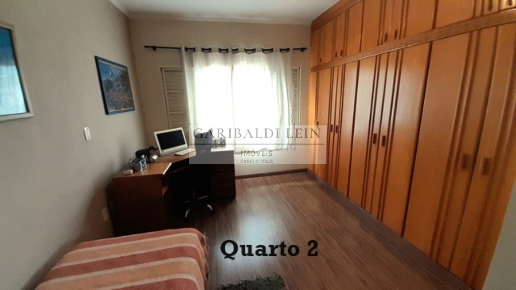 Casa à venda com 4 quartos, 325m² - Foto 17