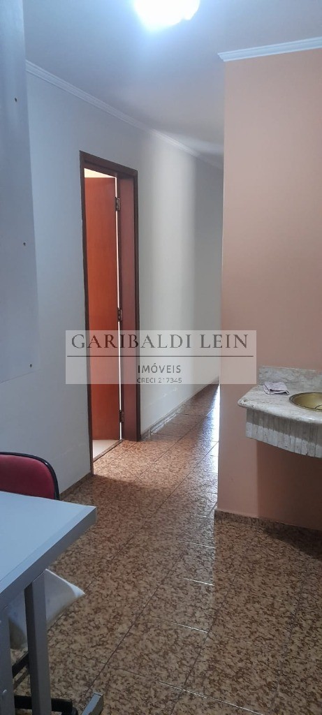 Casa à venda com 3 quartos, 225m² - Foto 13