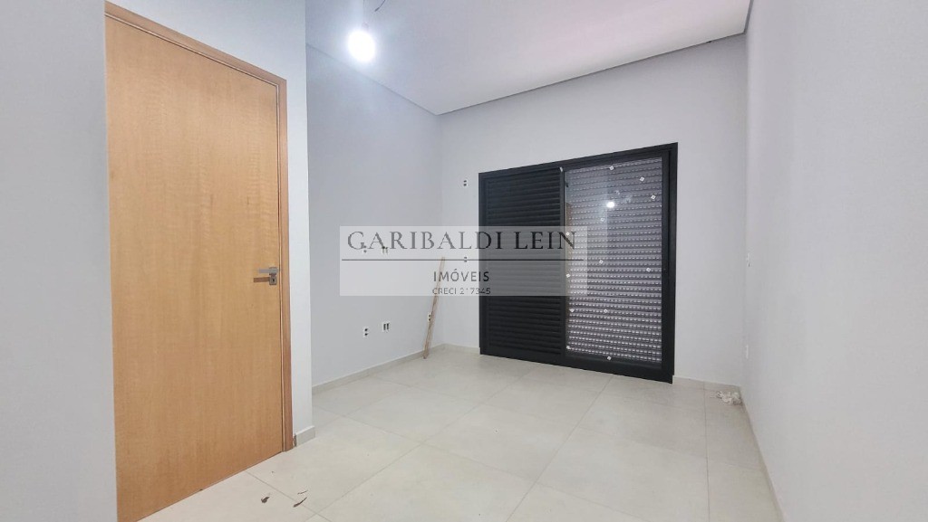 Casa à venda com 3 quartos, 145m² - Foto 17