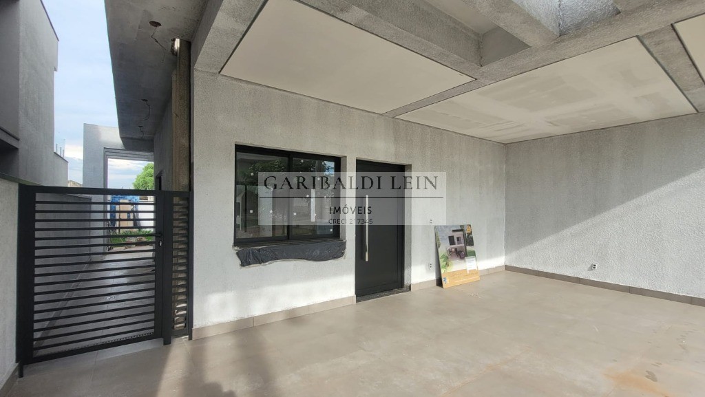 Casa à venda com 3 quartos, 145m² - Foto 2