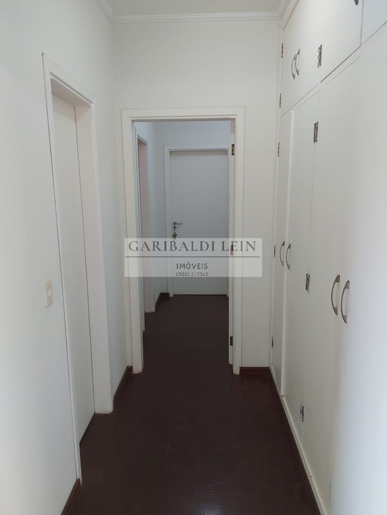 Casa à venda com 3 quartos, 195m² - Foto 17