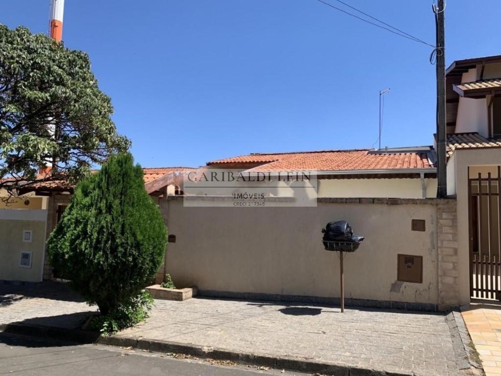 Casa à venda com 3 quartos, 131m² - Foto 2