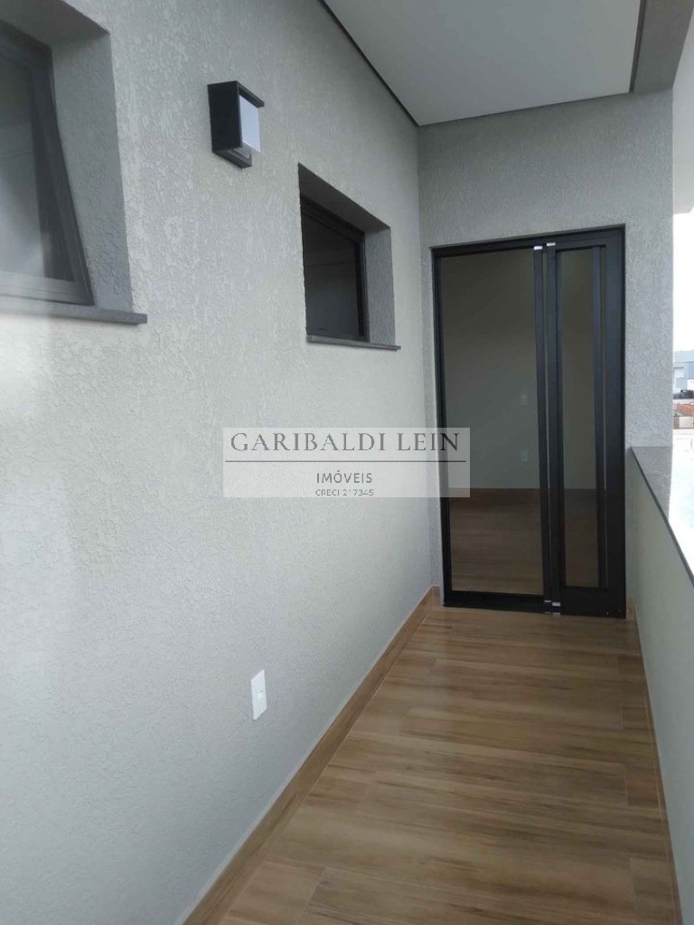 Casa à venda com 4 quartos, 260m² - Foto 14