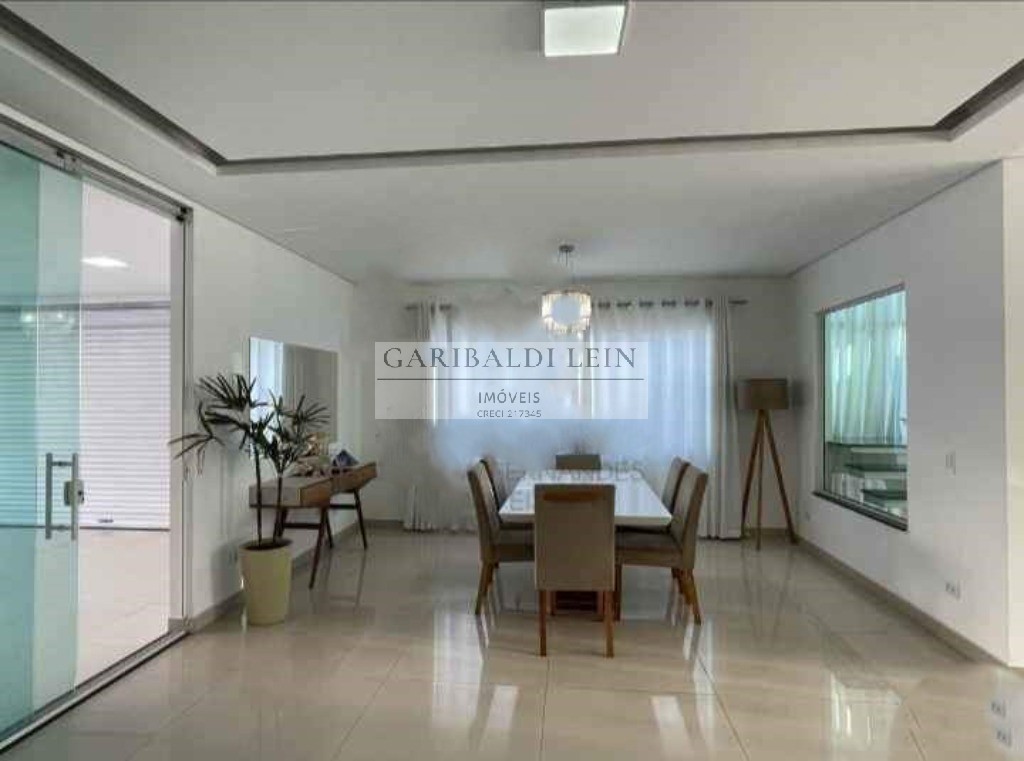 Casa à venda com 3 quartos, 192m² - Foto 5