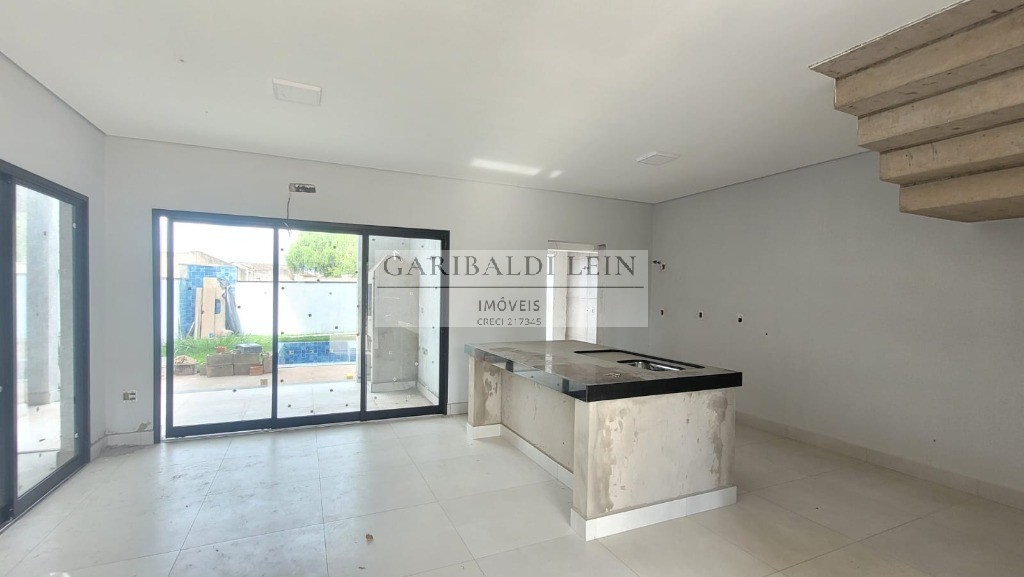 Casa à venda com 3 quartos, 145m² - Foto 4