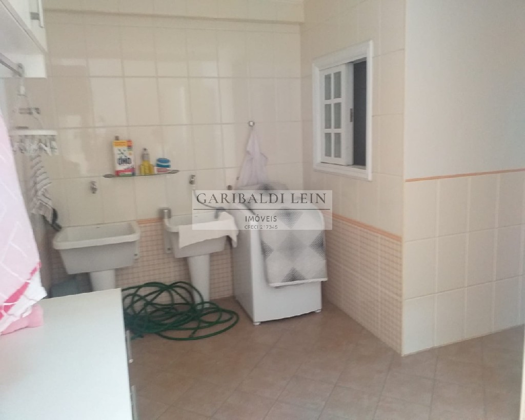 Casa à venda com 4 quartos, 550m² - Foto 44