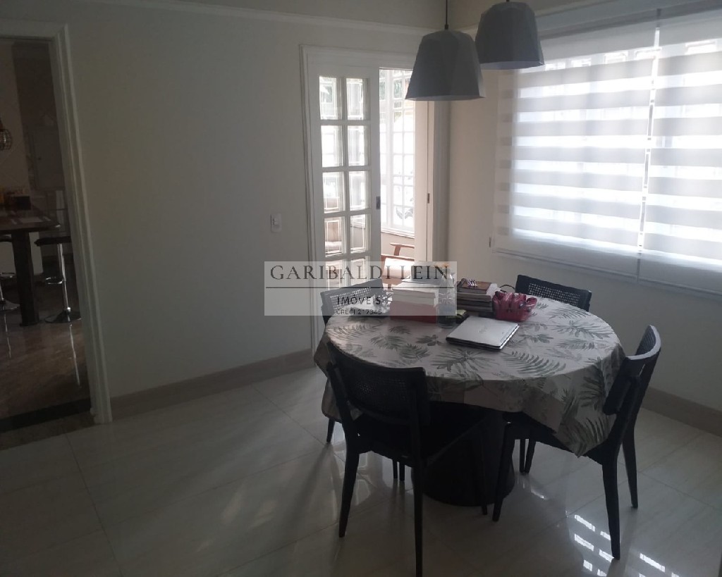 Casa à venda com 4 quartos, 550m² - Foto 18