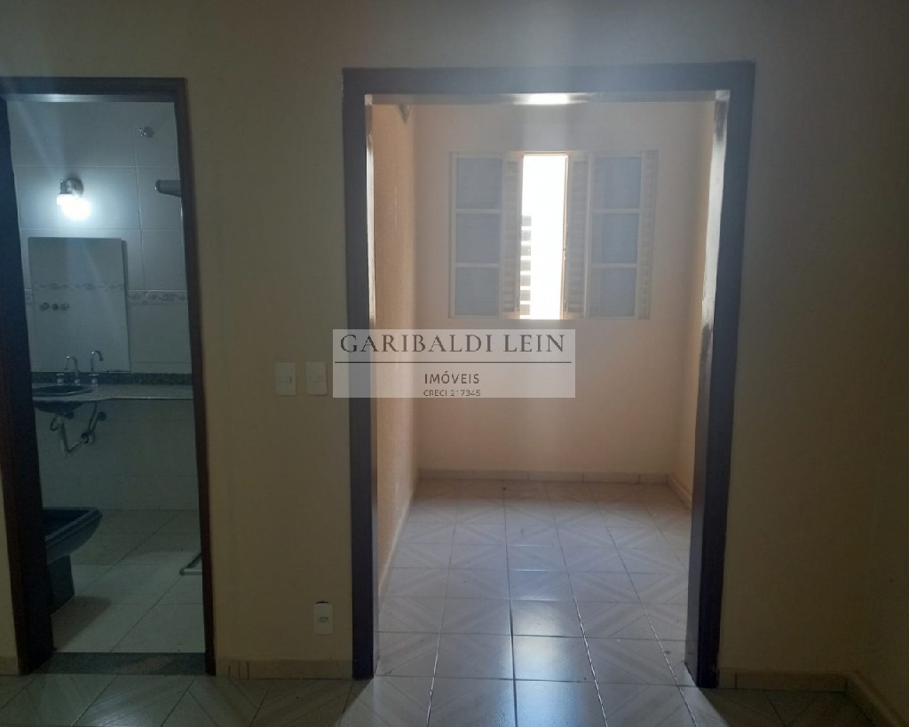 Casa para alugar com 3 quartos, 178m² - Foto 12