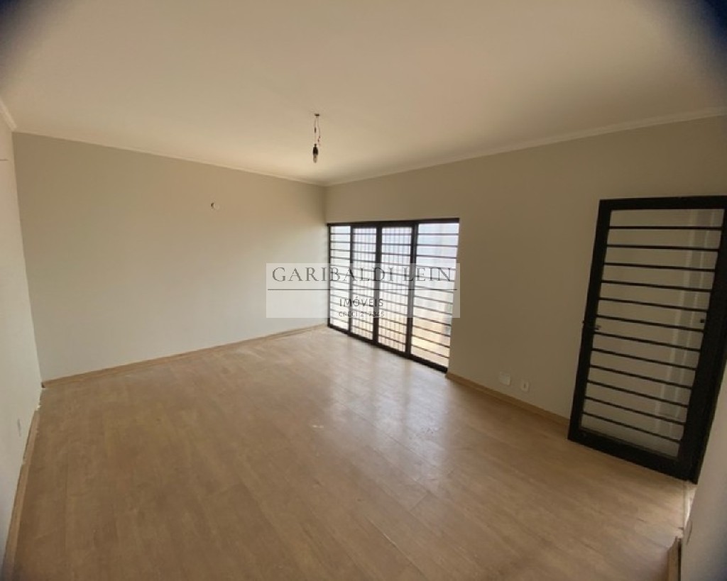 Prédio Inteiro à venda com 3 quartos, 174m² - Foto 2