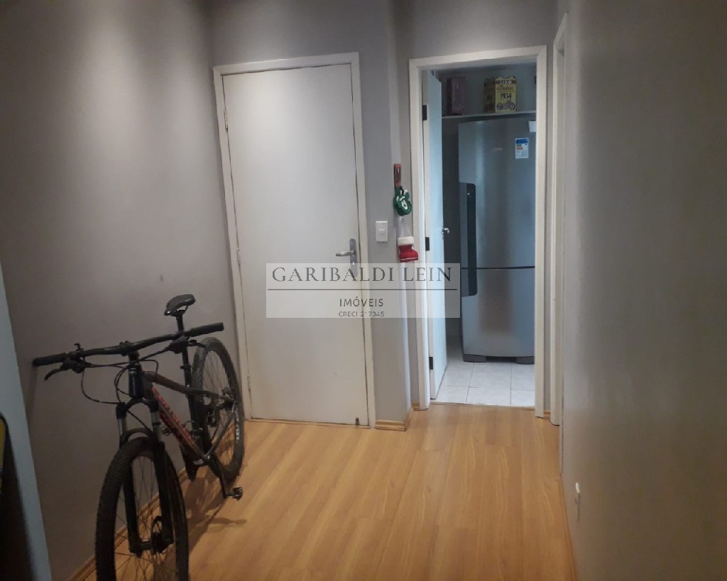 Apartamento à venda com 1 quarto, 50m² - Foto 5