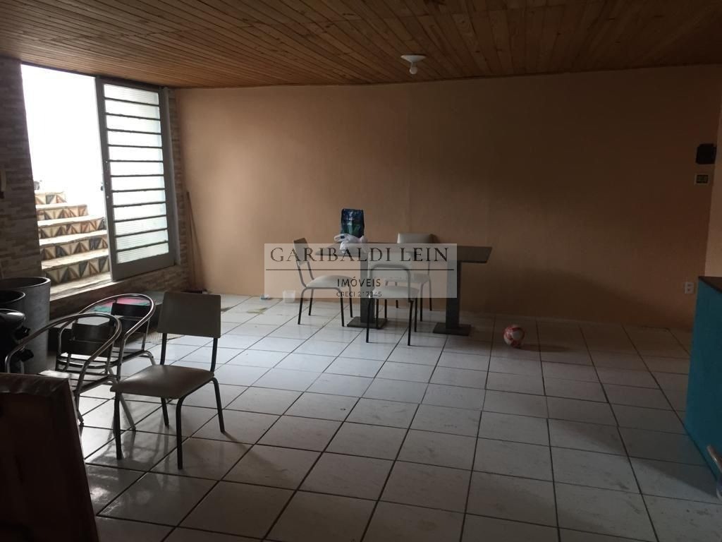 Casa à venda com 2 quartos, 90m² - Foto 6