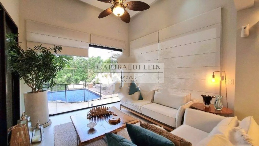 Casa à venda com 3 quartos, 280m² - Foto 42