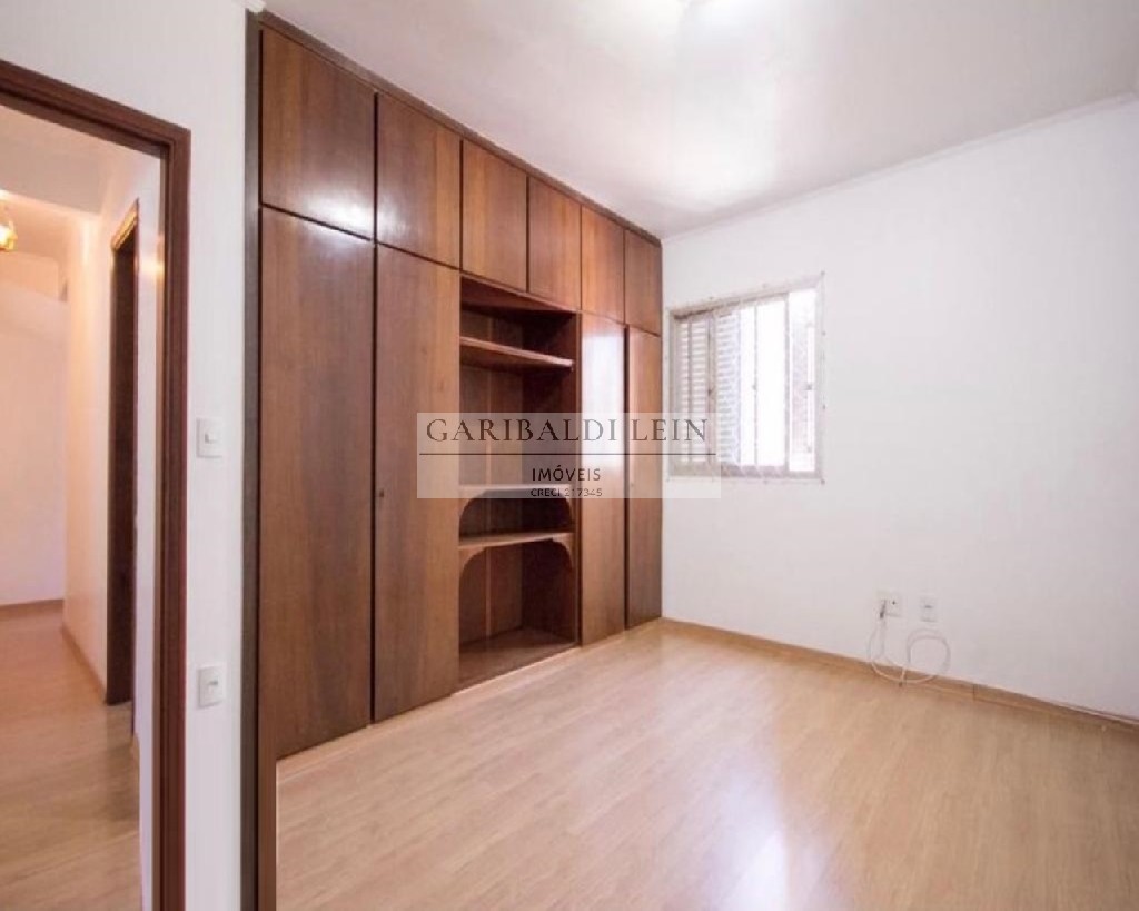 Apartamento à venda com 3 quartos, 185m² - Foto 4