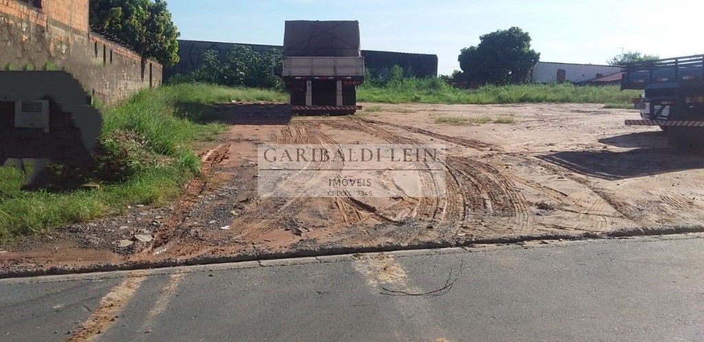 Terreno à venda, 1250m² - Foto 1