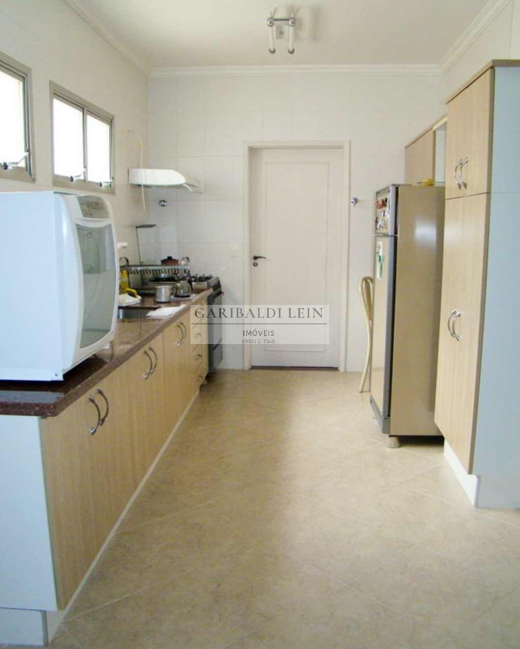 Apartamento à venda com 3 quartos, 145m² - Foto 19