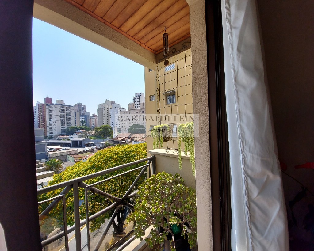 Apartamento à venda com 1 quarto, 50m² - Foto 1