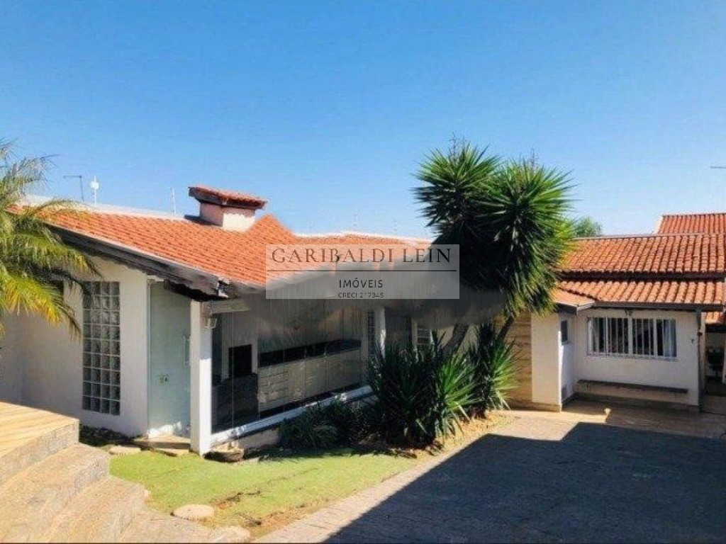 Casa à venda com 1 quarto, 110m² - Foto 3