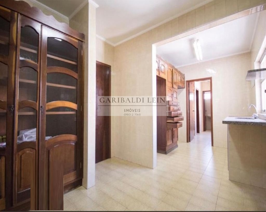 Apartamento à venda com 3 quartos, 185m² - Foto 12