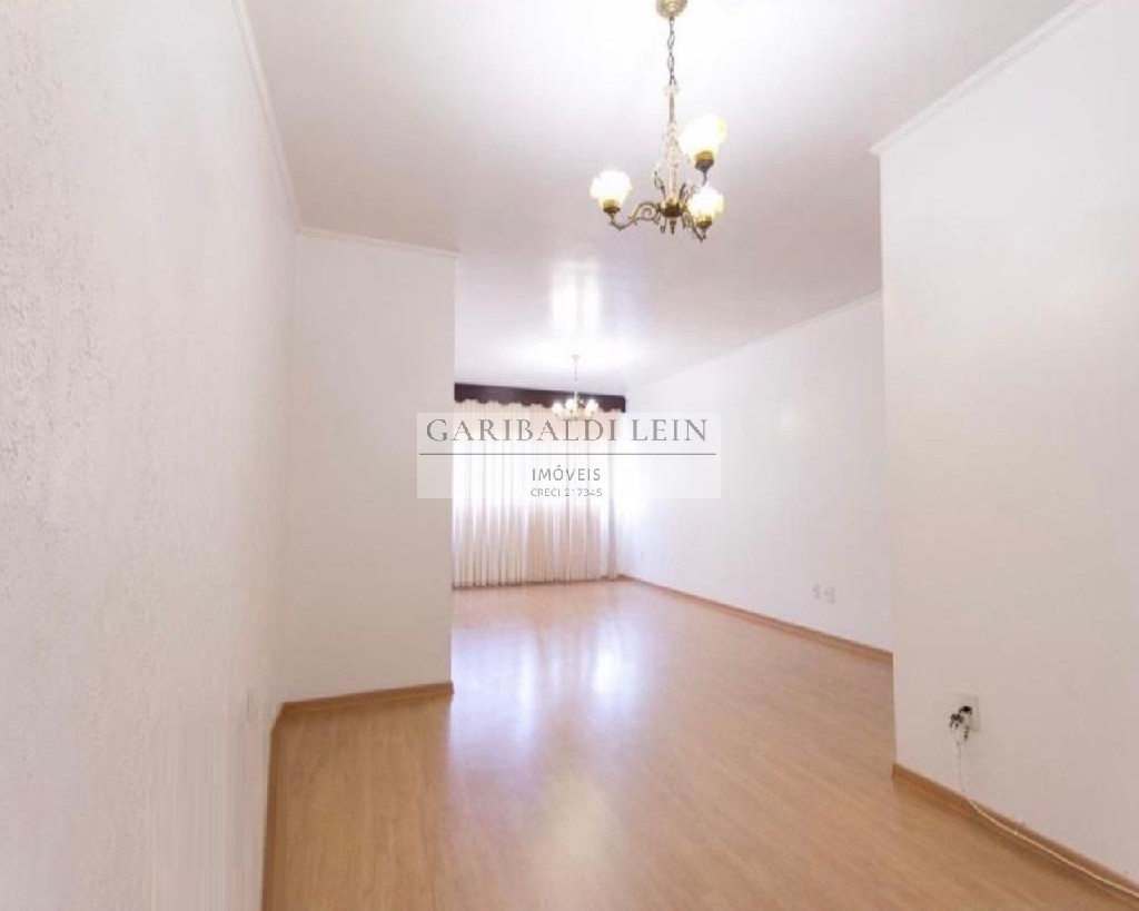 Apartamento à venda com 3 quartos, 185m² - Foto 1