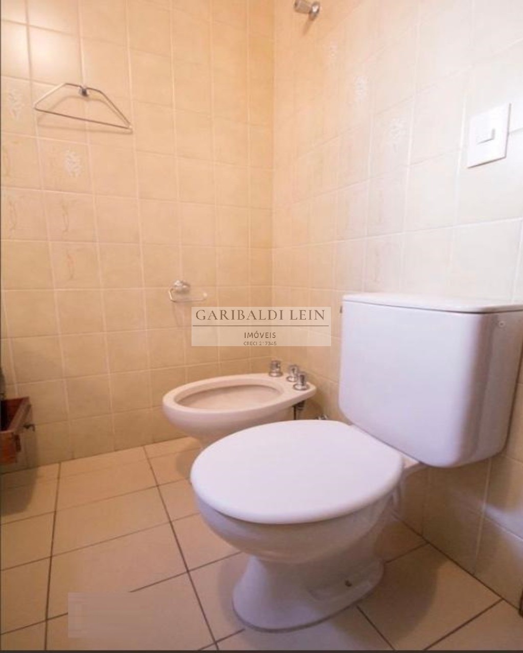 Apartamento à venda com 3 quartos, 185m² - Foto 6