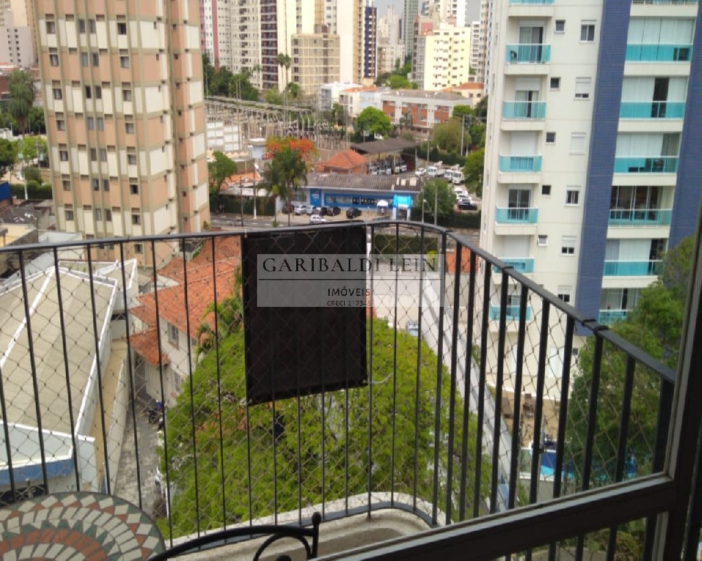 Apartamento à venda com 4 quartos, 165m² - Foto 2