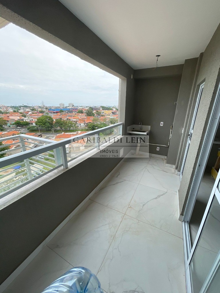 Apartamento à venda com 2 quartos, 66m² - Foto 2