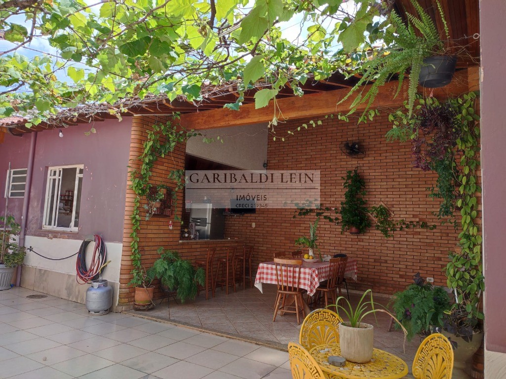 Casa à venda e aluguel com 3 quartos, 164m² - Foto 8