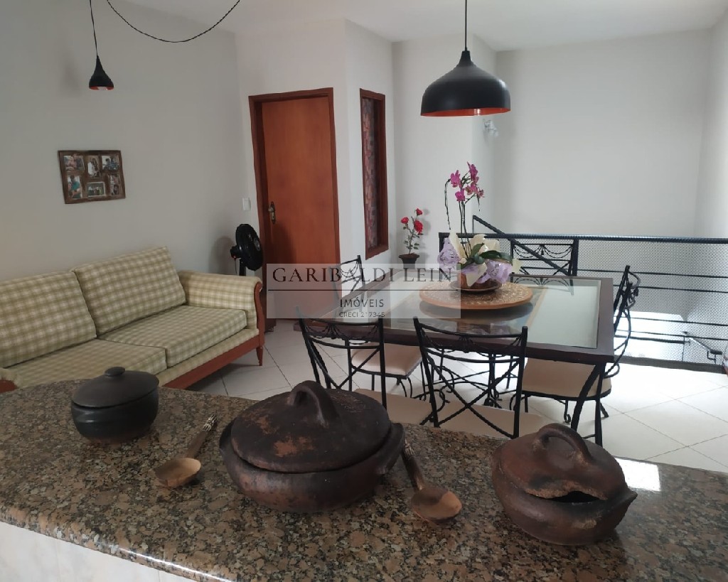 Casa à venda com 3 quartos, 227m² - Foto 18