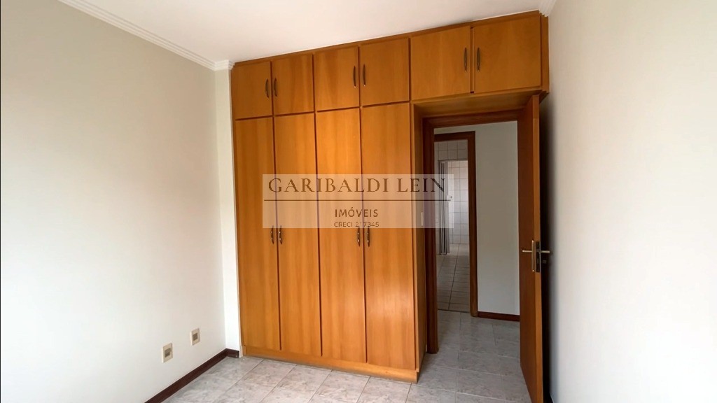 Apartamento à venda com 3 quartos, 90m² - Foto 7