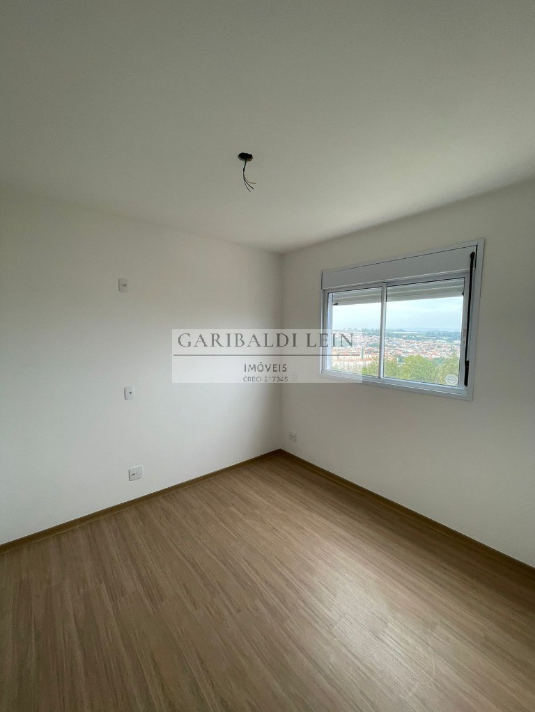 Apartamento à venda com 2 quartos, 66m² - Foto 4