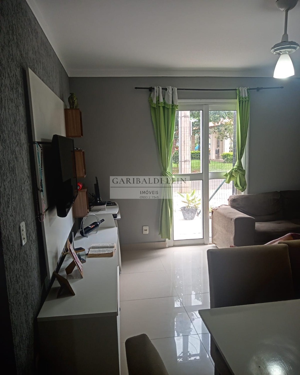 Apartamento à venda com 2 quartos, 56m² - Foto 3