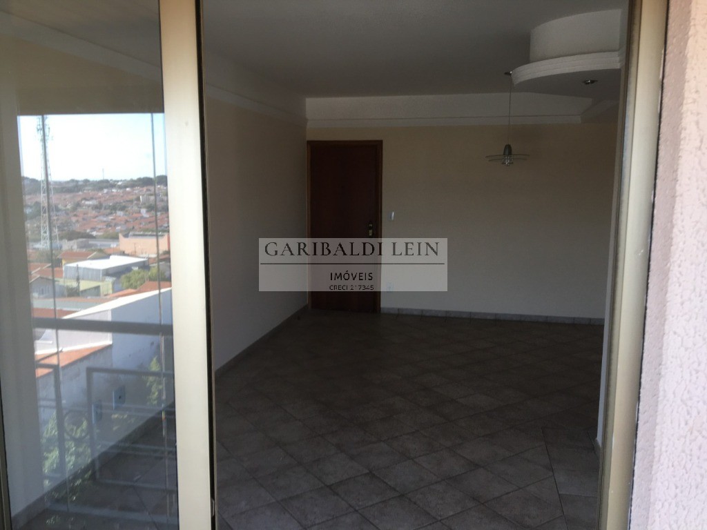 Apartamento à venda com 3 quartos, 92m² - Foto 3