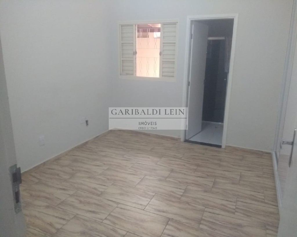 Casa à venda com 4 quartos, 330m² - Foto 10