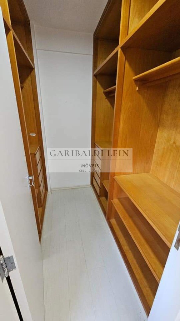 Apartamento à venda com 3 quartos, 170m² - Foto 14