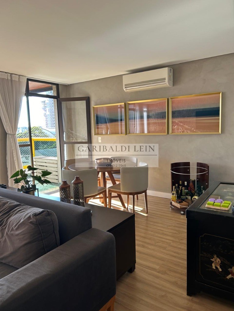 Apartamento à venda com 5 quartos, 181m² - Foto 3