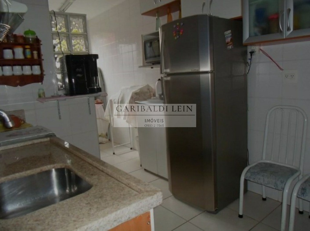 Apartamento à venda com 2 quartos, 70m² - Foto 15