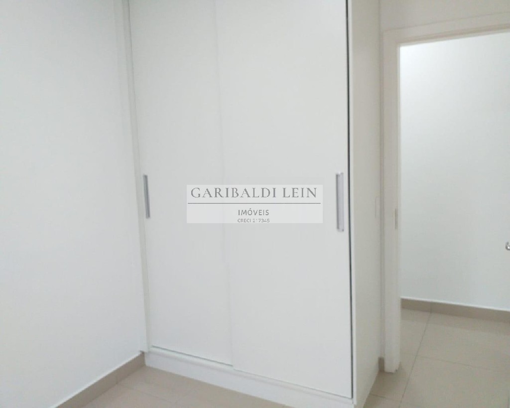 Apartamento à venda com 2 quartos, 68m² - Foto 12