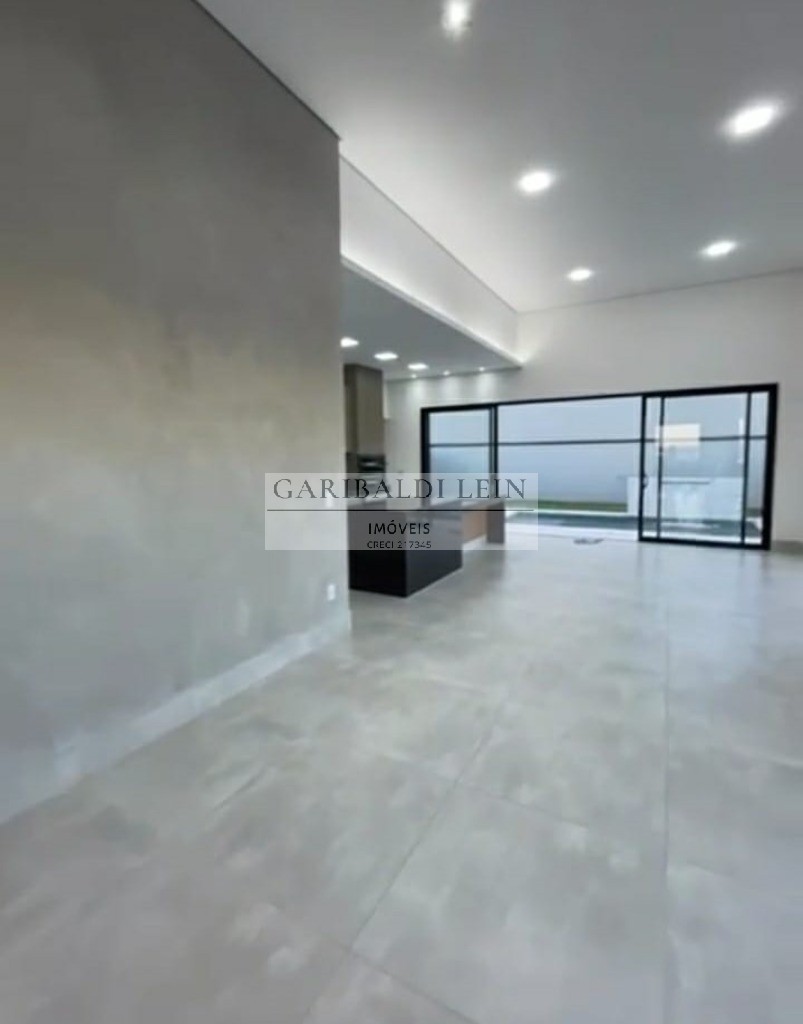 Casa à venda com 3 quartos, 235m² - Foto 9