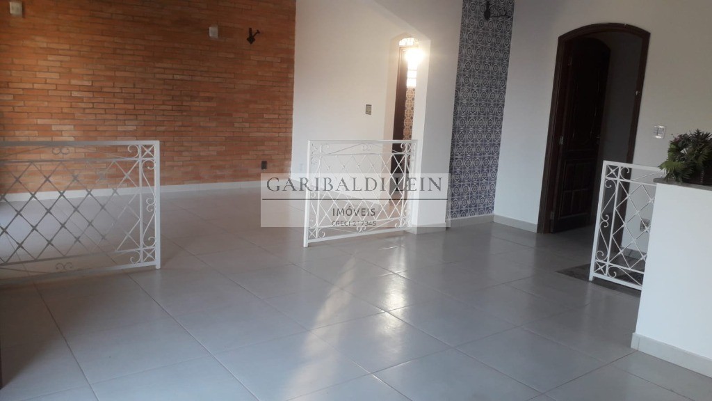 Casa para alugar com 3 quartos, 280m² - Foto 10