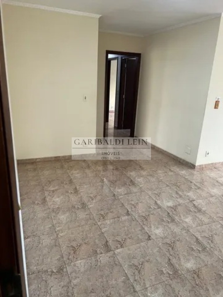 Apartamento à venda com 3 quartos, 159m² - Foto 3