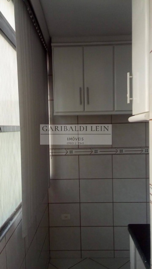 Apartamento à venda com 3 quartos, 66m² - Foto 25