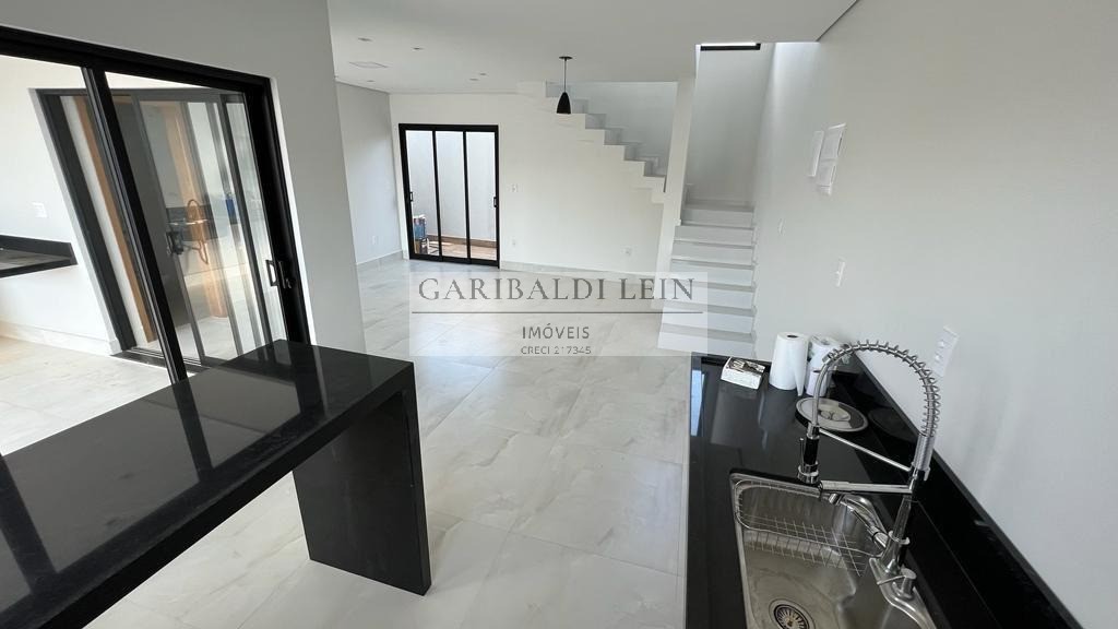 Casa à venda com 3 quartos, 125m² - Foto 15