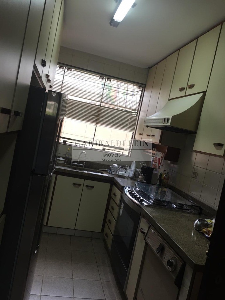 Apartamento à venda com 3 quartos, 168m² - Foto 5