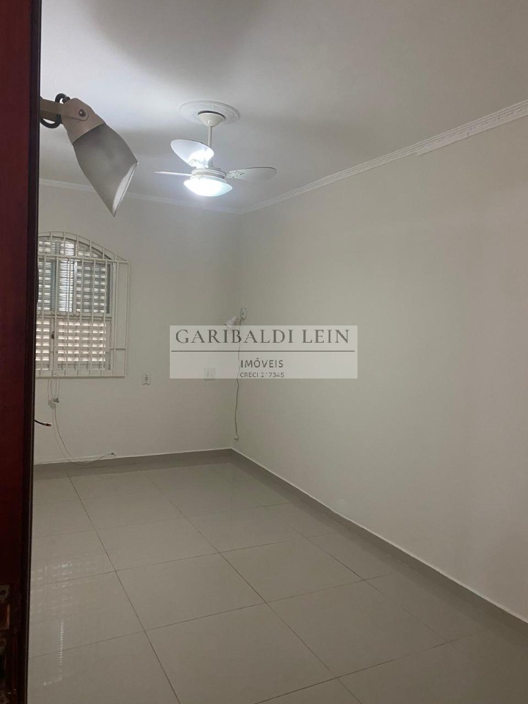 Casa à venda com 3 quartos, 130m² - Foto 10