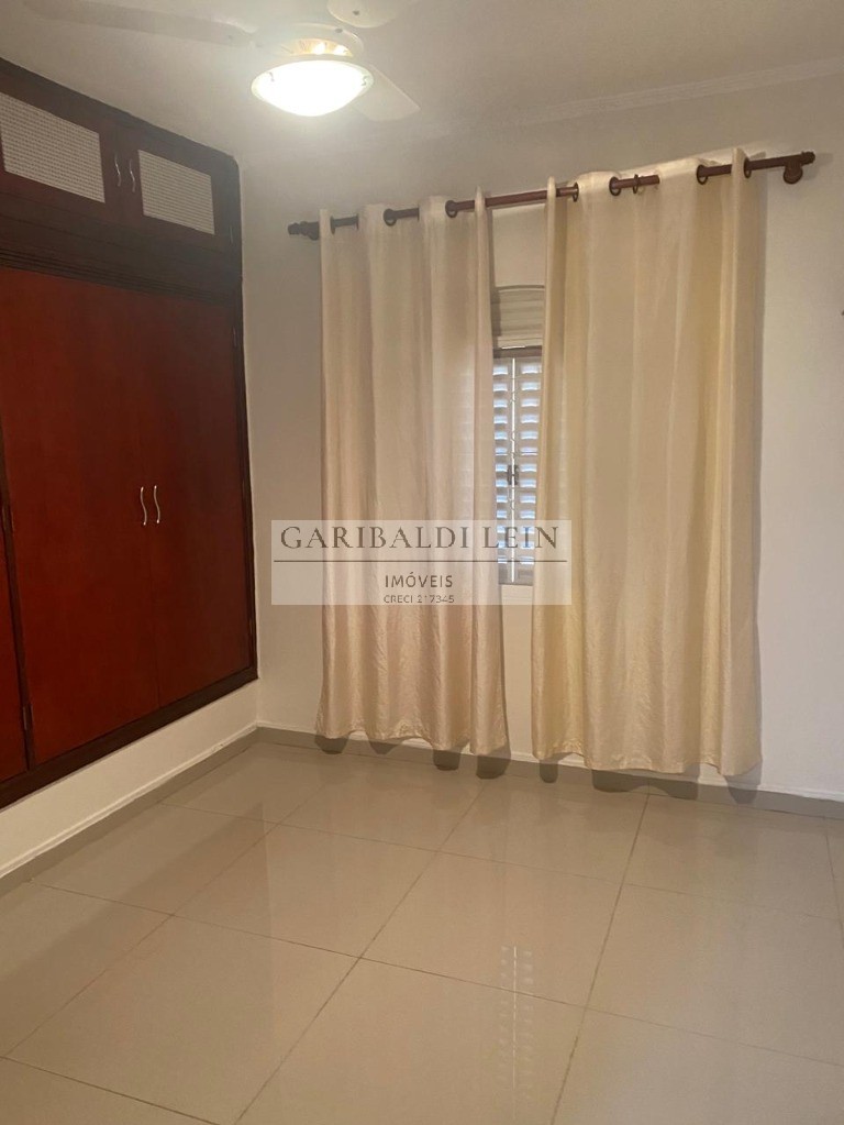 Casa à venda com 3 quartos, 130m² - Foto 8