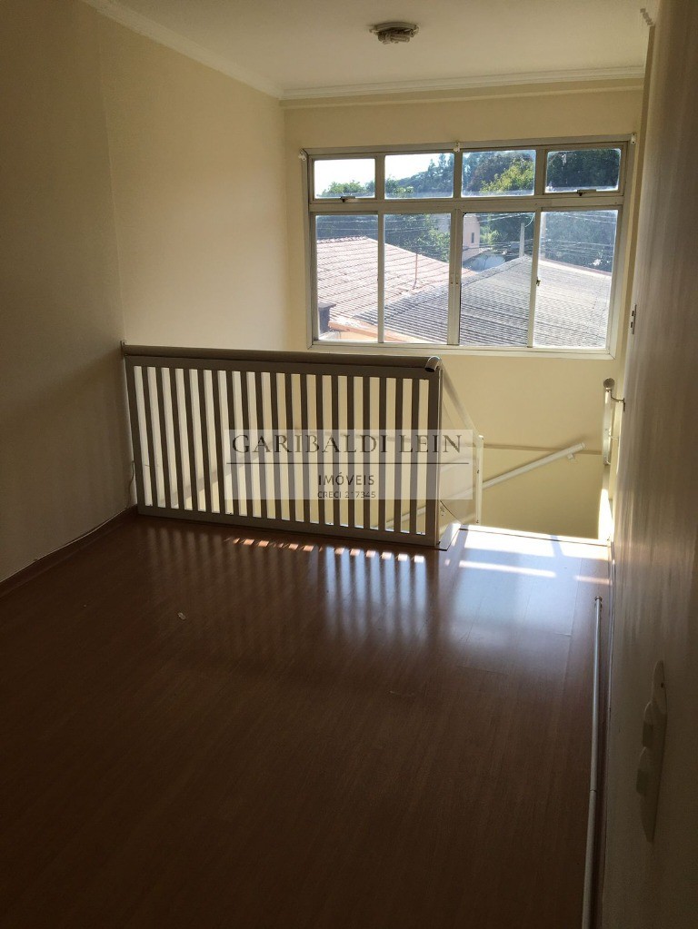 Casa à venda com 3 quartos, 200m² - Foto 15