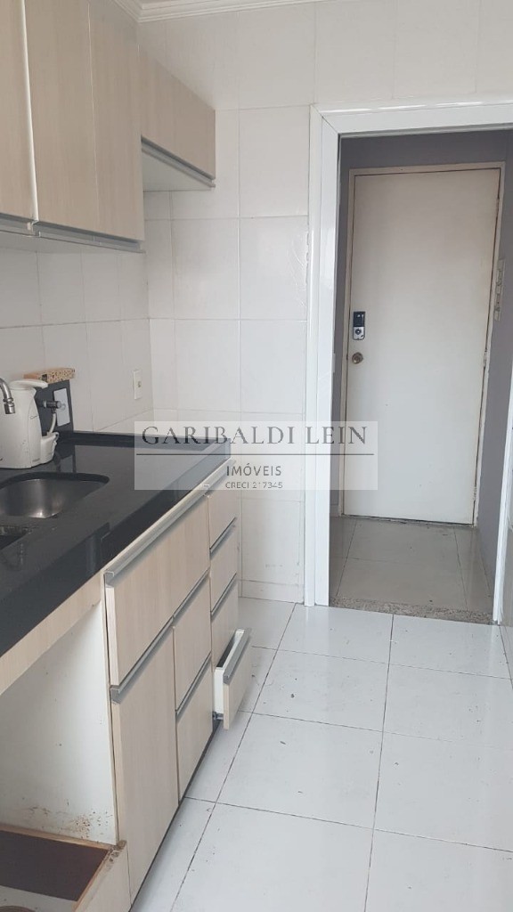 Apartamento à venda com 2 quartos, 52m² - Foto 2